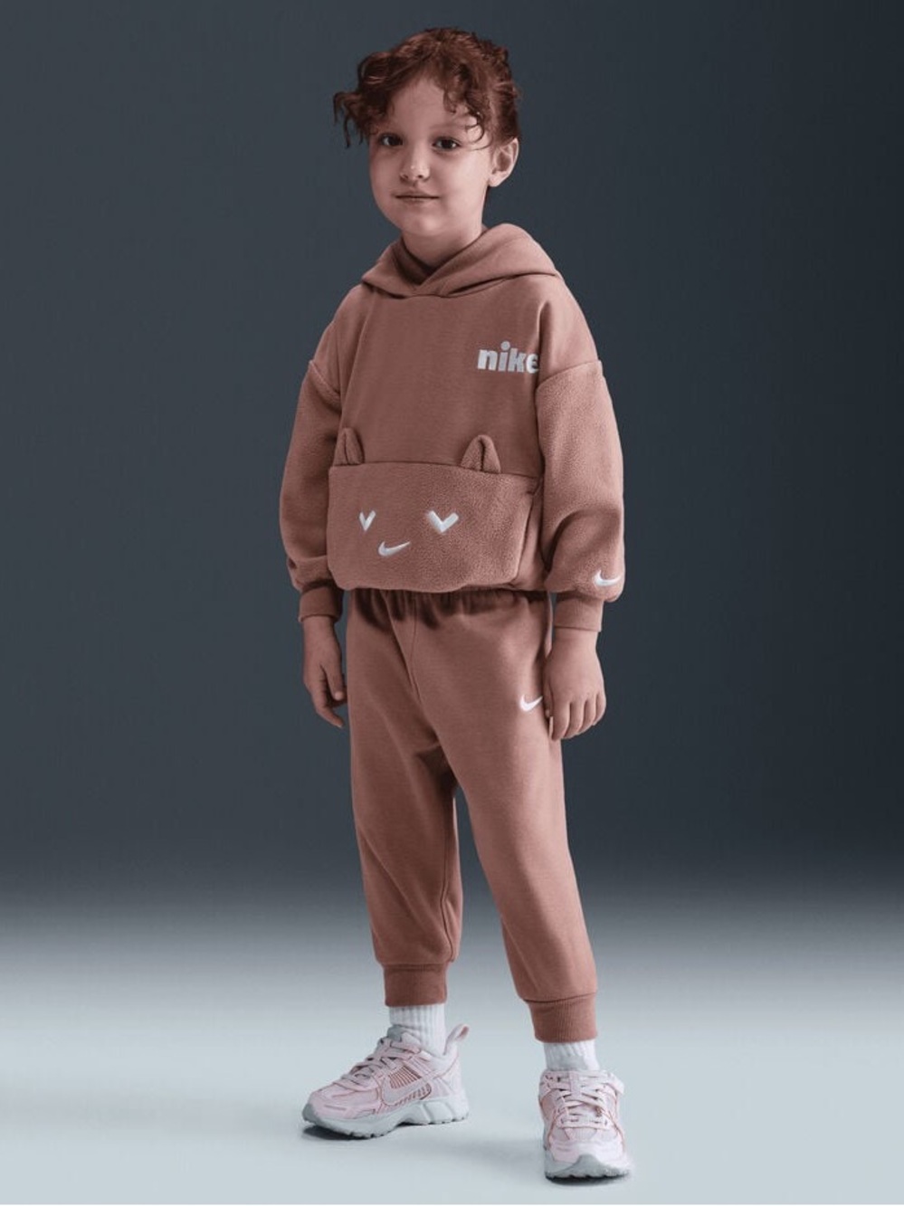 Girls Nike hoodie and joggers set